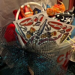 The Family Crab Bucket Gift Set
